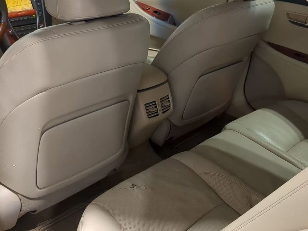 Thumbnail: 2011 Lexus ES - 22