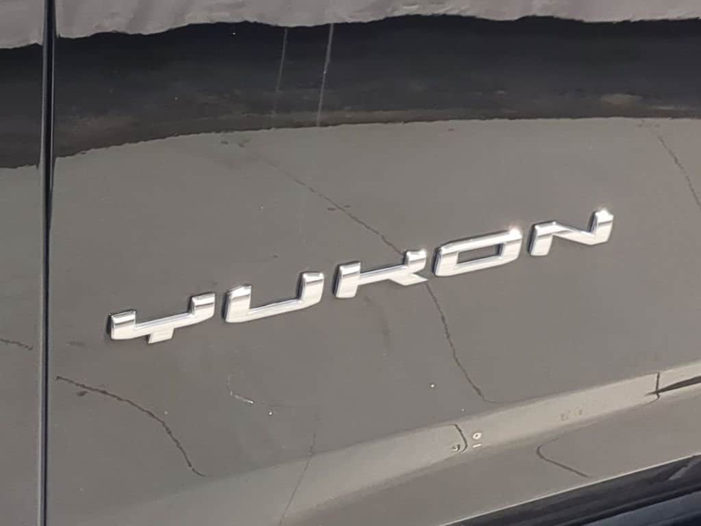 Thumbnail: 2023 GMC Yukon - 24