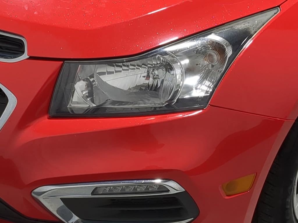 Thumbnail: 2016 Chevrolet Cruze - 13