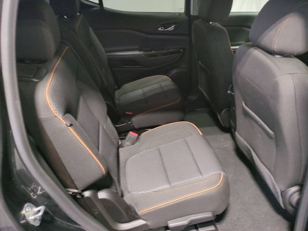 Thumbnail: 2023 GMC Acadia - 24