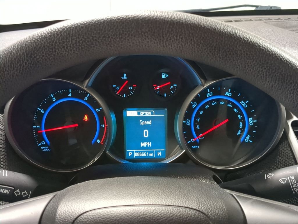 Thumbnail: 2016 Chevrolet Cruze - 32