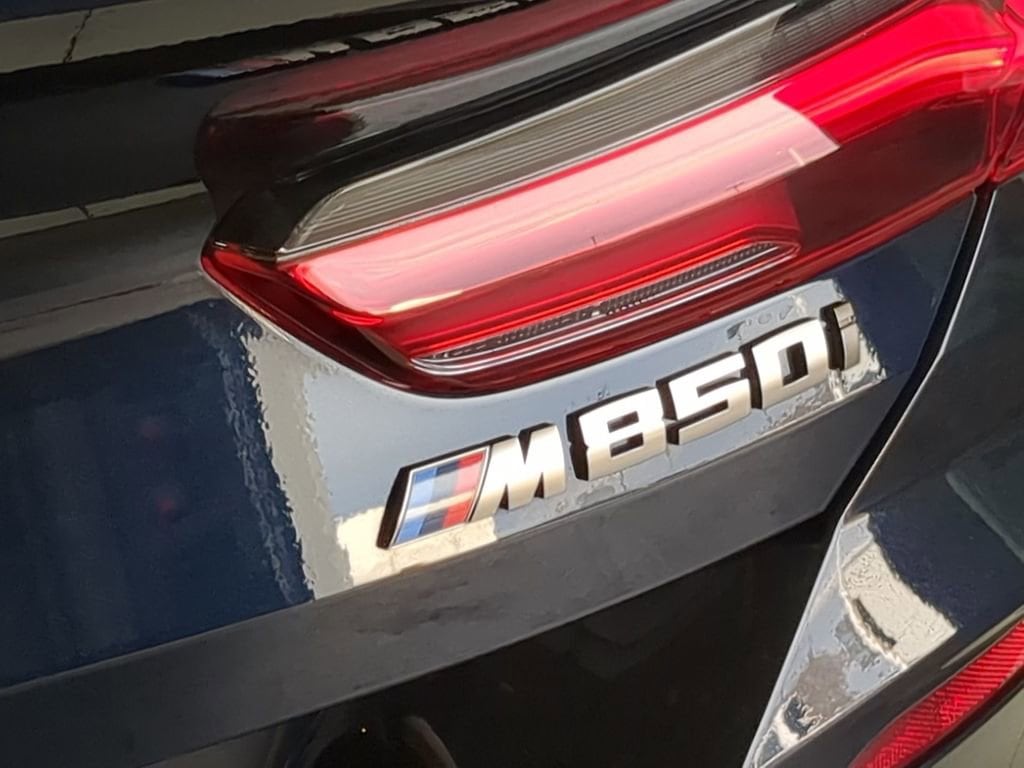 Thumbnail: 2019 BMW 8 Series - 16