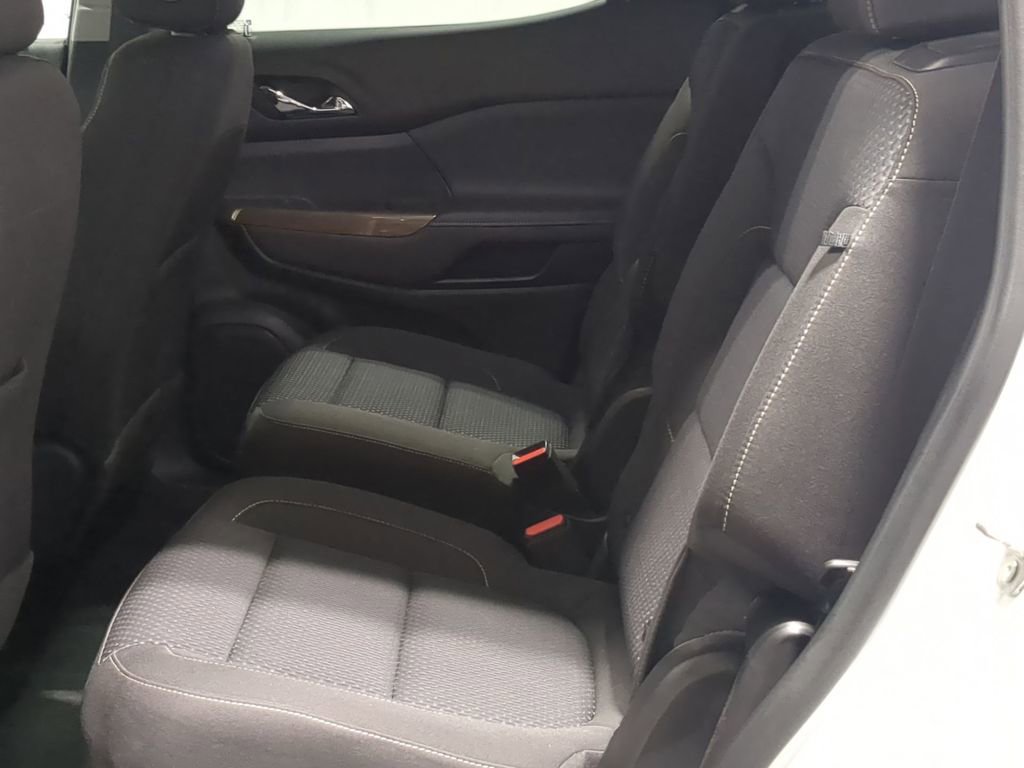 Thumbnail: 2023 GMC Acadia - 32