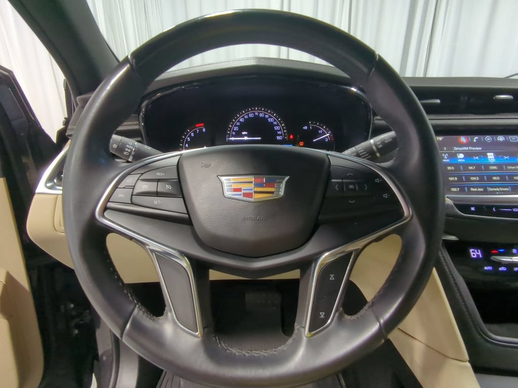 Thumbnail: 2018 Cadillac XT5 - 26