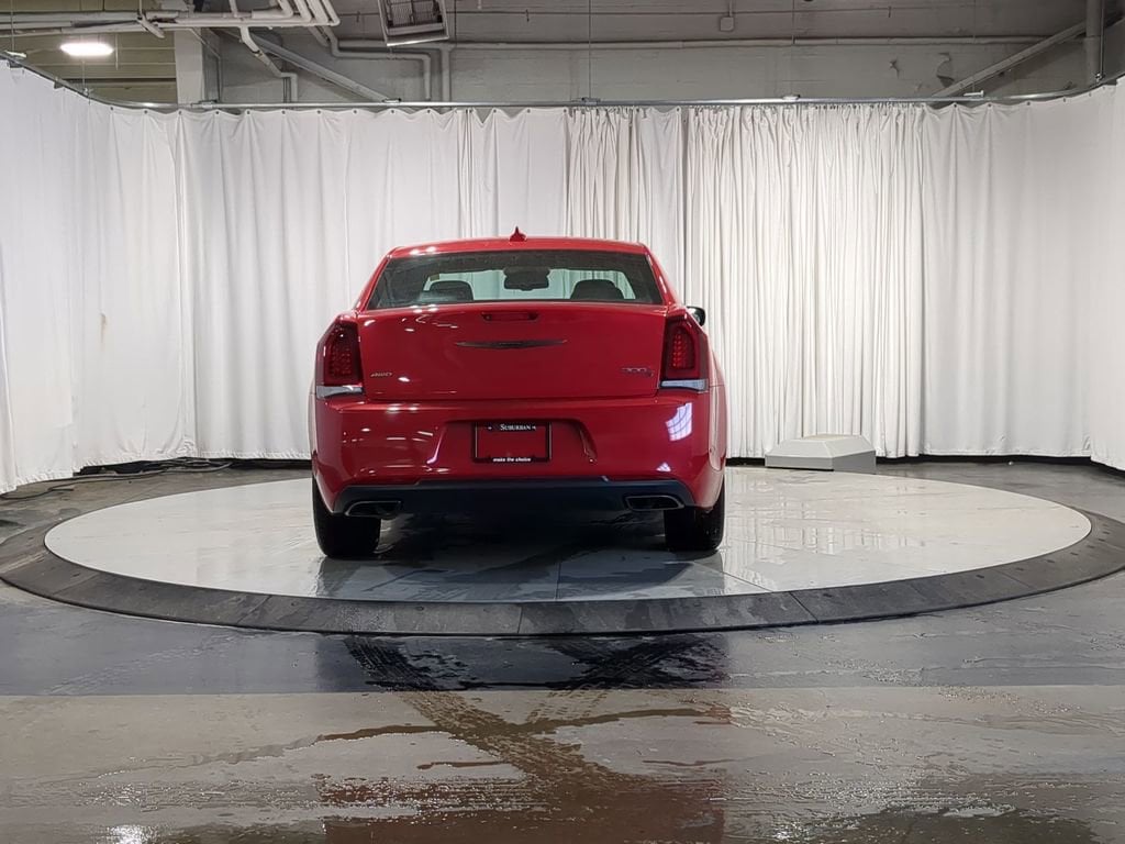 Thumbnail: 2017 Chrysler 300 - 16