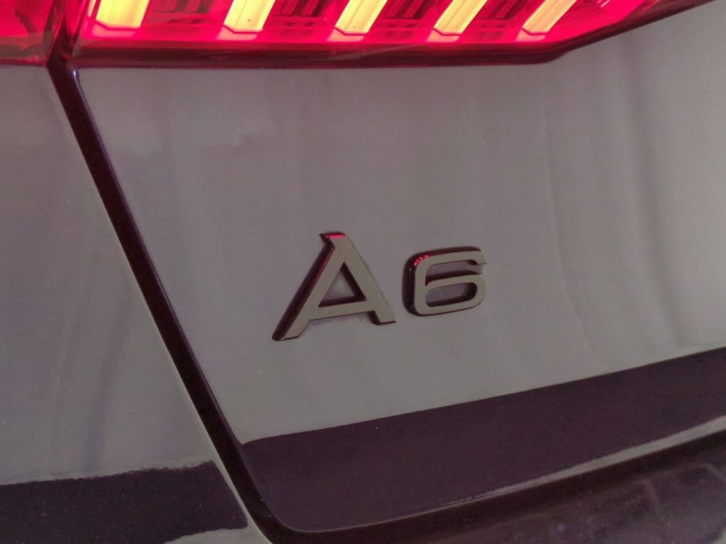 Thumbnail: 2021 Audi A6 - 16