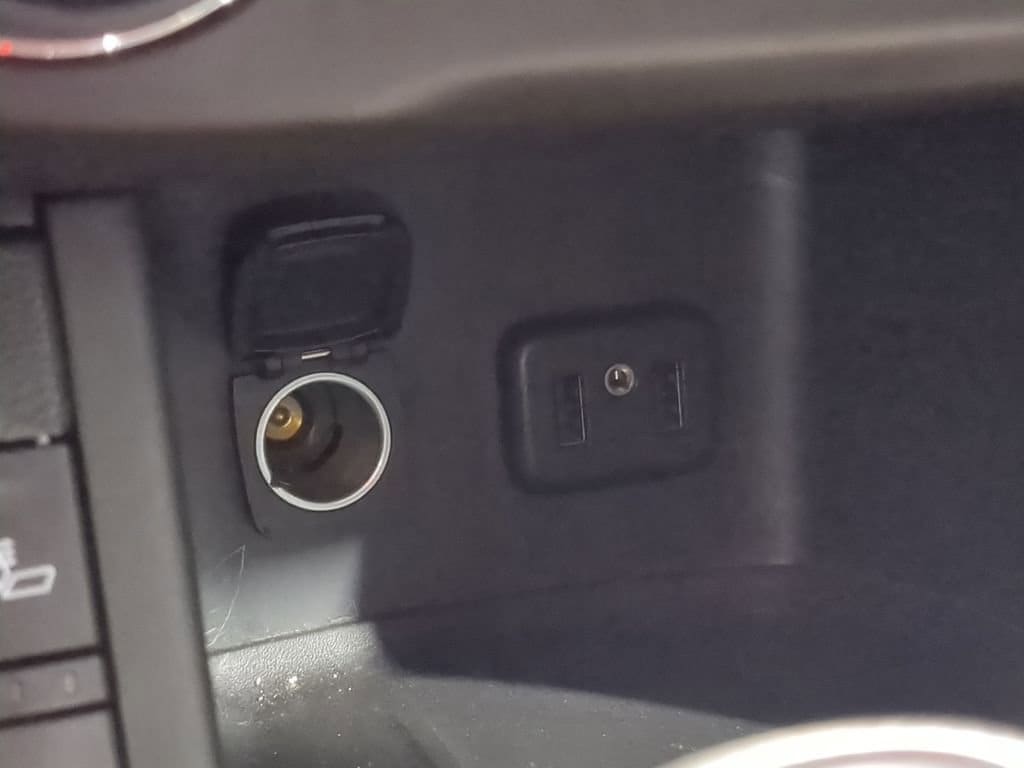 Thumbnail: 2017 GMC Acadia - 35