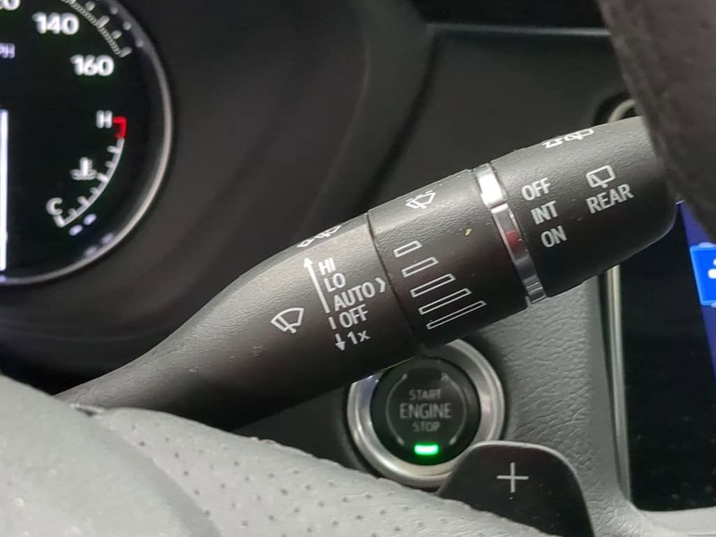 Thumbnail: 2023 Cadillac XT4 - 40