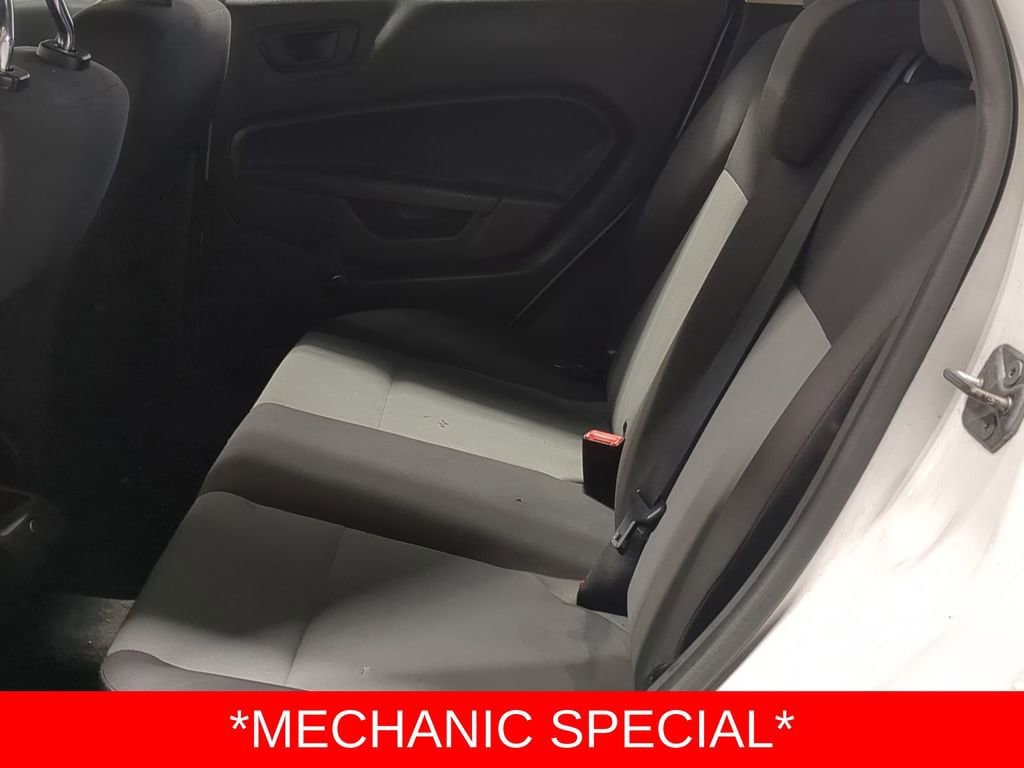 Thumbnail: 2016 Ford Fiesta - 27