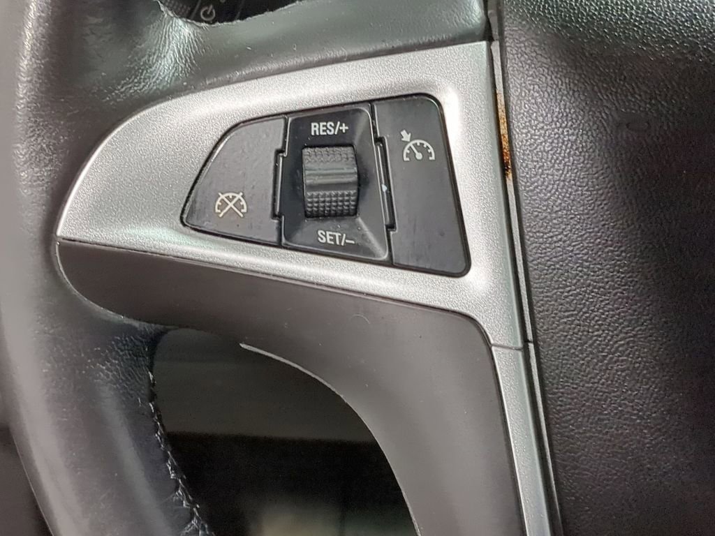 Thumbnail: 2012 Chevrolet Equinox - 36