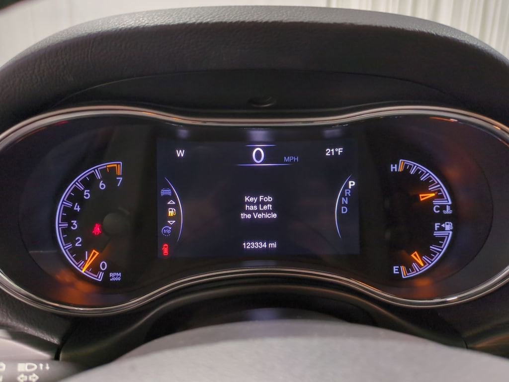 Thumbnail: 2020 Jeep Grand Cherokee - 41