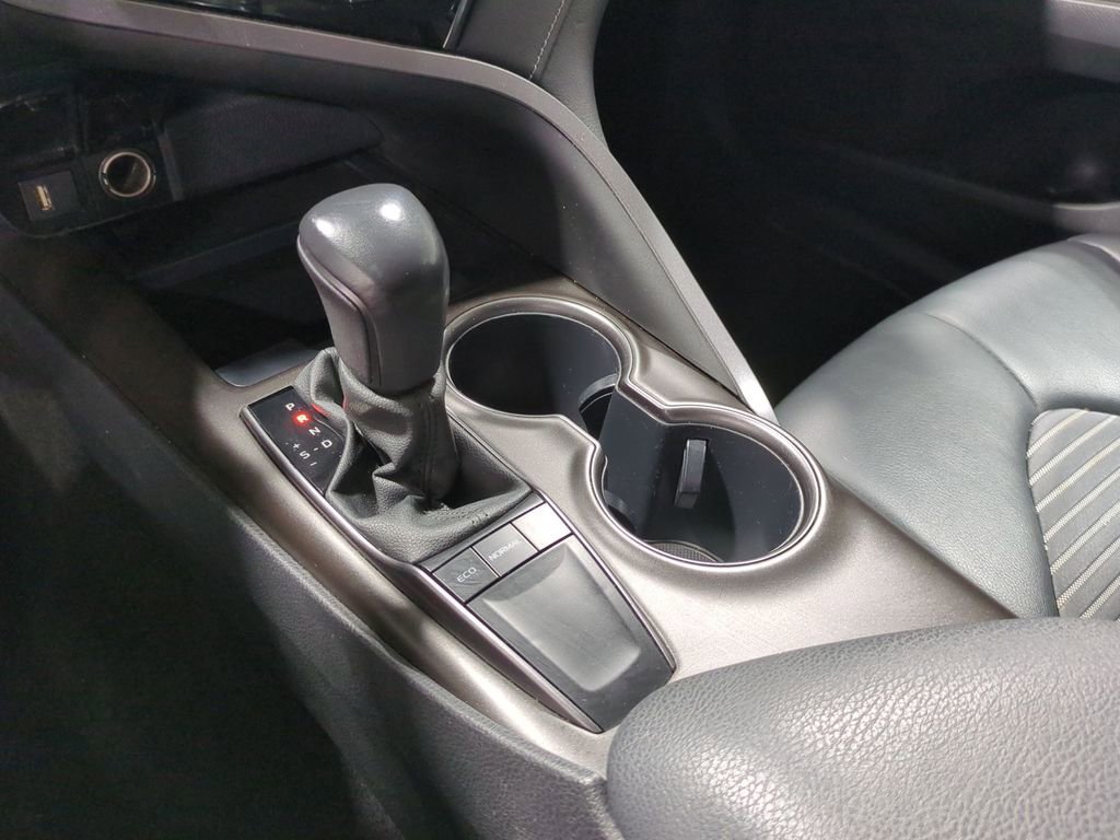 Thumbnail: 2023 Toyota Camry - 31