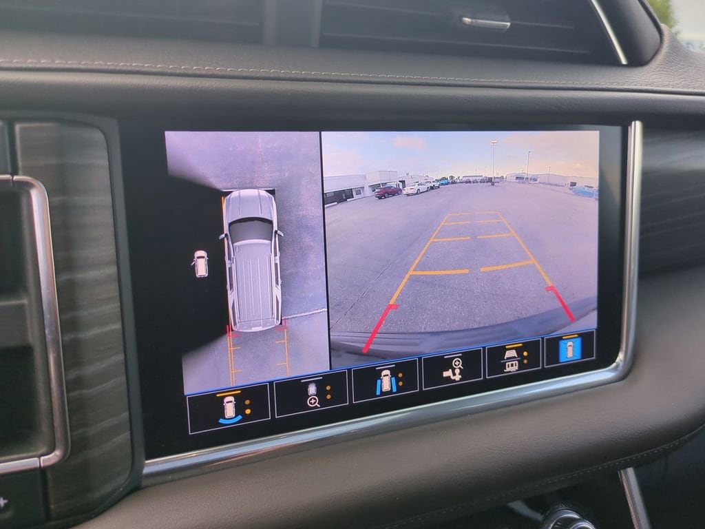 Thumbnail: 2021 GMC Yukon - 34