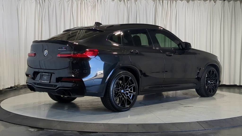 Thumbnail: 2021 BMW X4 - 10