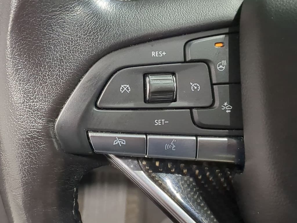 Thumbnail: 2021 Cadillac XT6 - 43