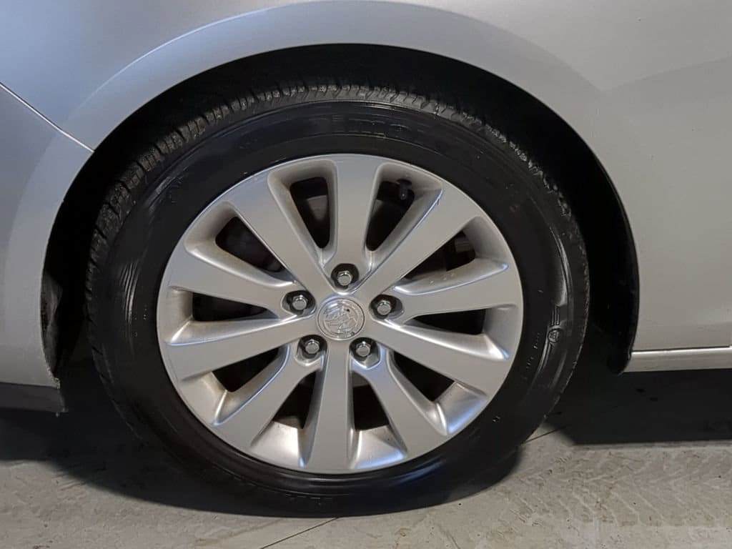 Thumbnail: 2016 Buick Verano - 25