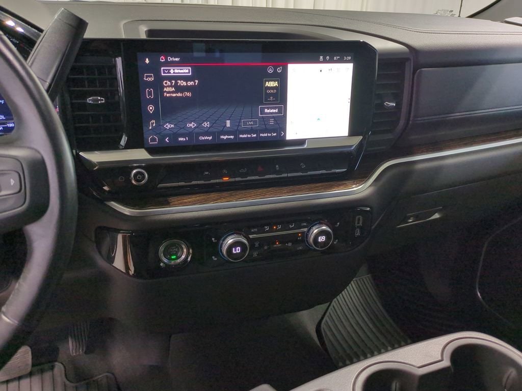 Thumbnail: 2022 GMC Sierra 1500 - 31