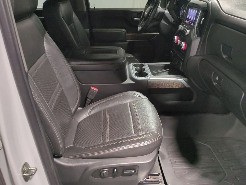 Thumbnail: 2020 GMC Sierra 3500 - 27