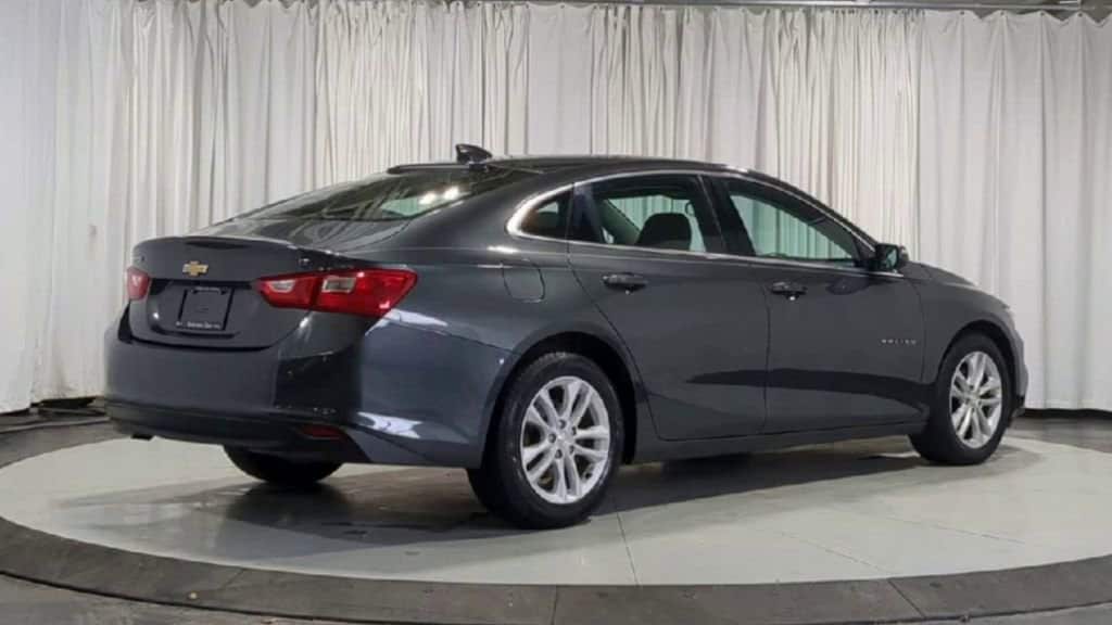 Thumbnail: 2018 Chevrolet Malibu - 10