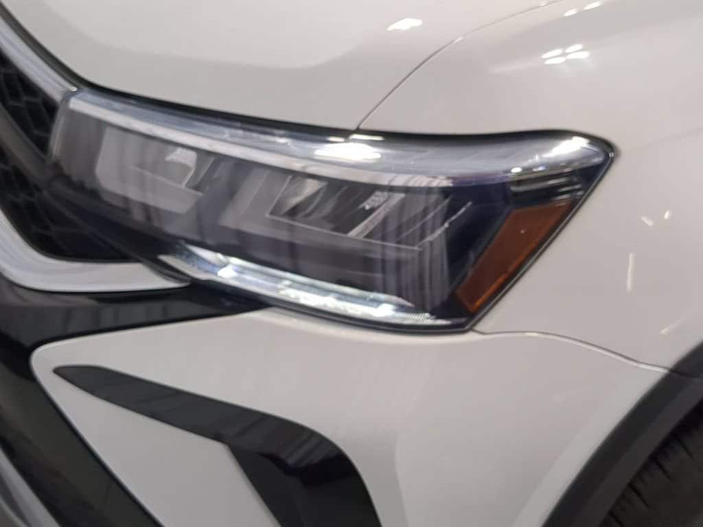 Thumbnail: 2022 Volkswagen Taos - 10