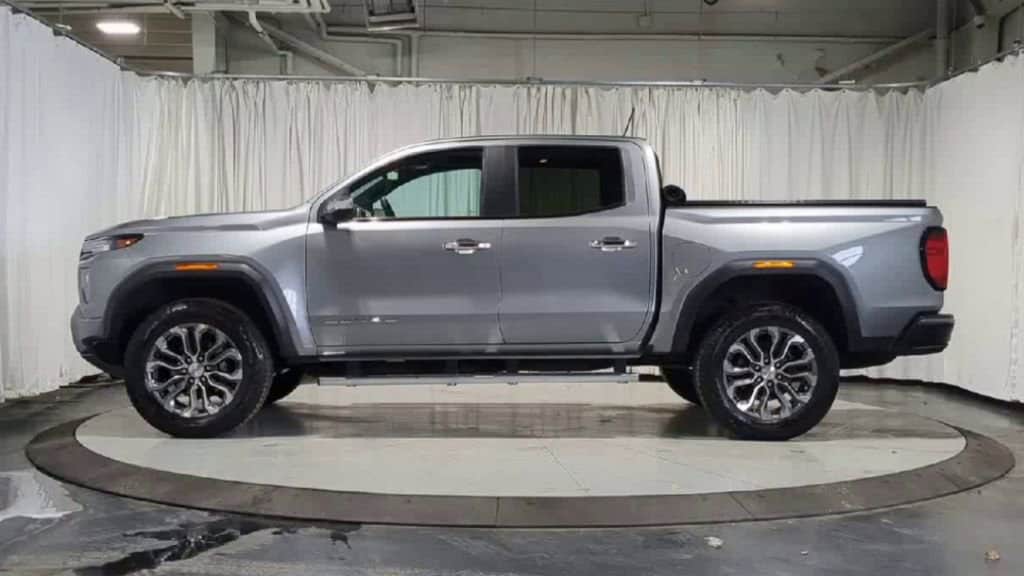 Thumbnail: 2023 GMC Canyon - 6