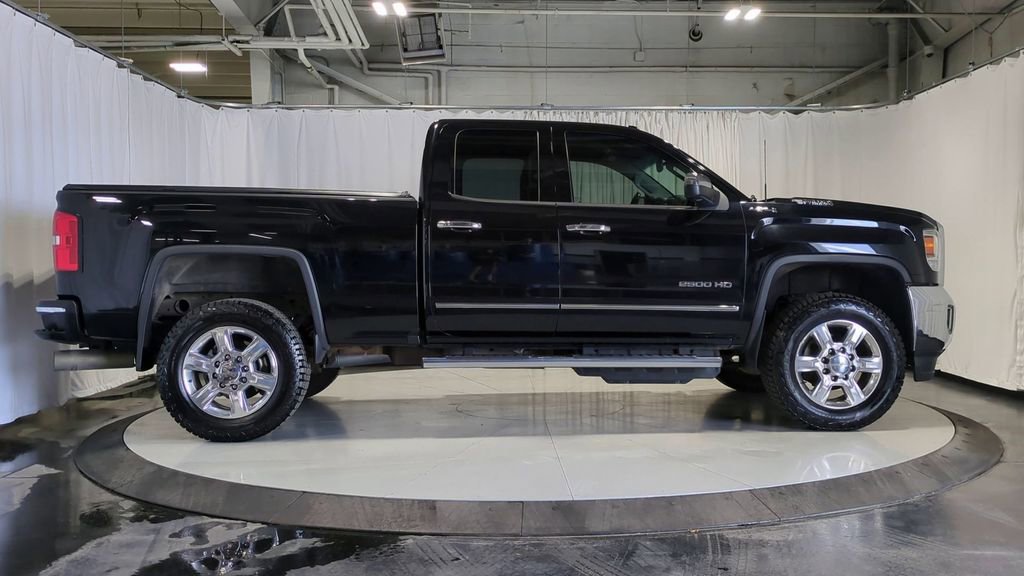 Thumbnail: 2018 GMC Sierra 2500 - 11