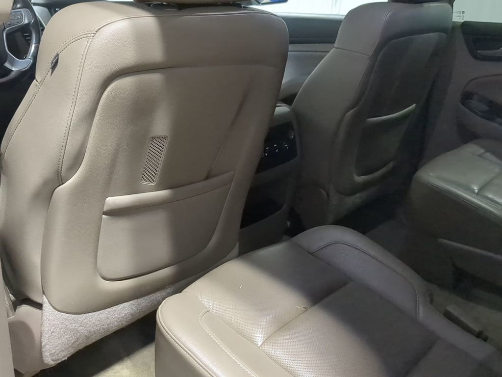 Thumbnail: 2015 GMC Yukon - 22