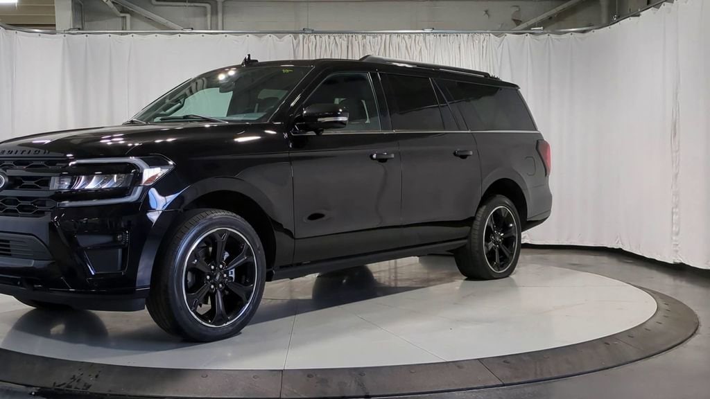 Thumbnail: 2023 Ford Expedition - 4