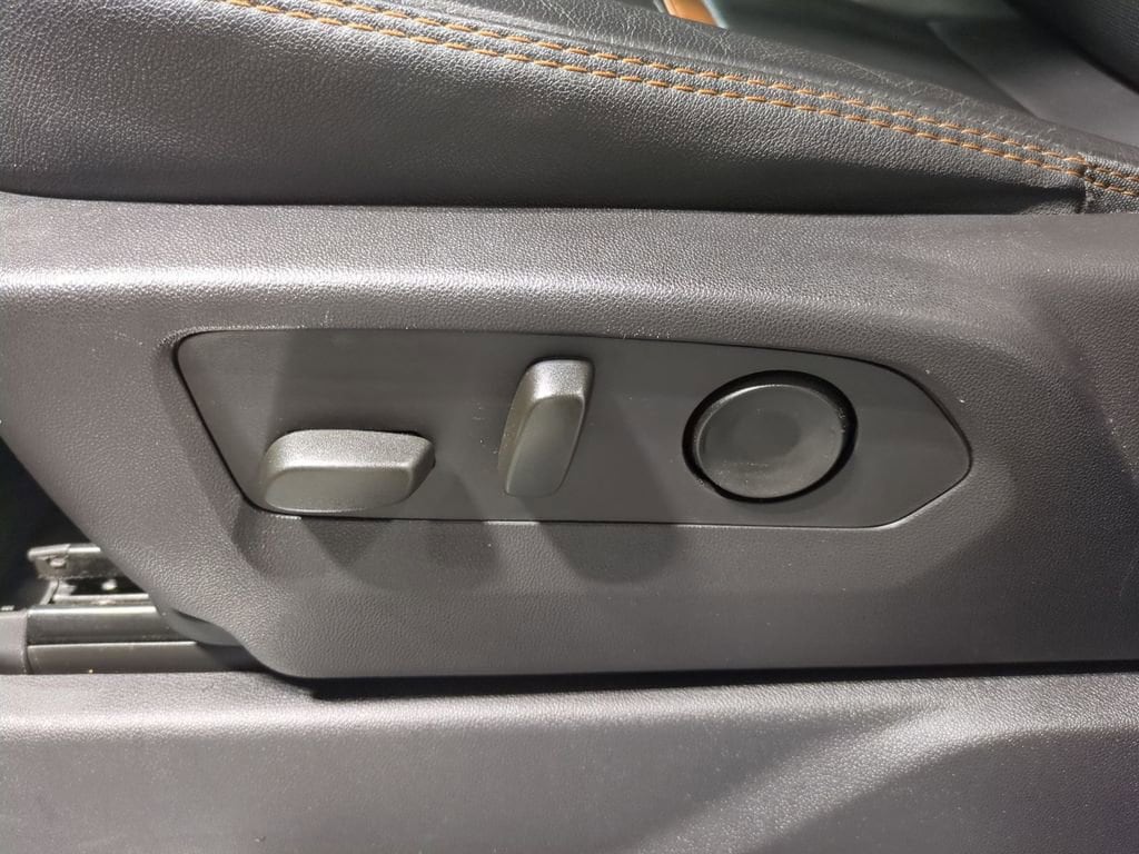 Thumbnail: 2023 GMC Sierra 1500 - 20