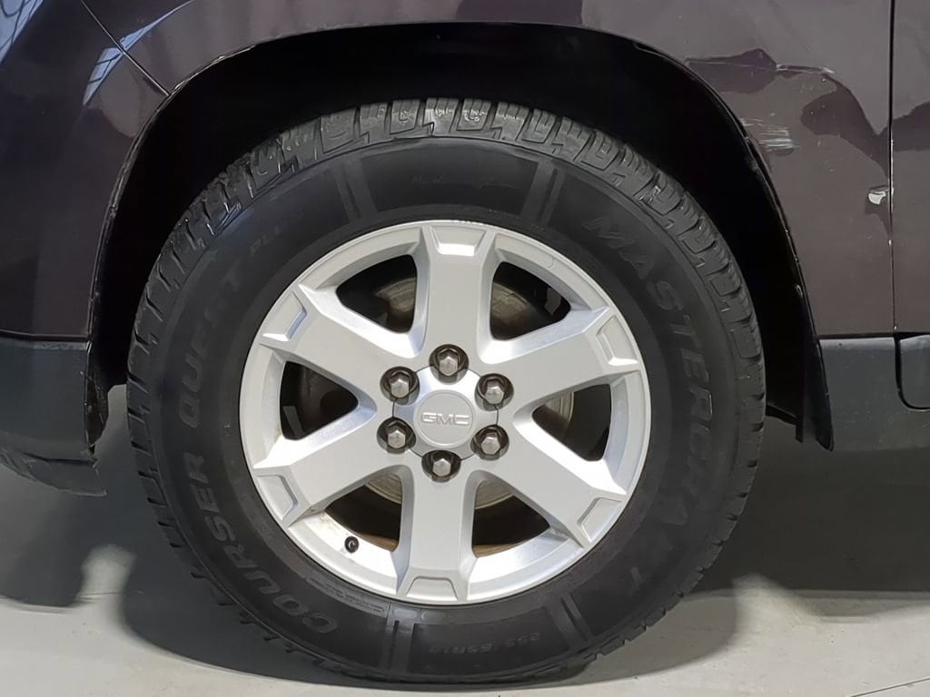 Thumbnail: 2015 GMC Acadia - 27