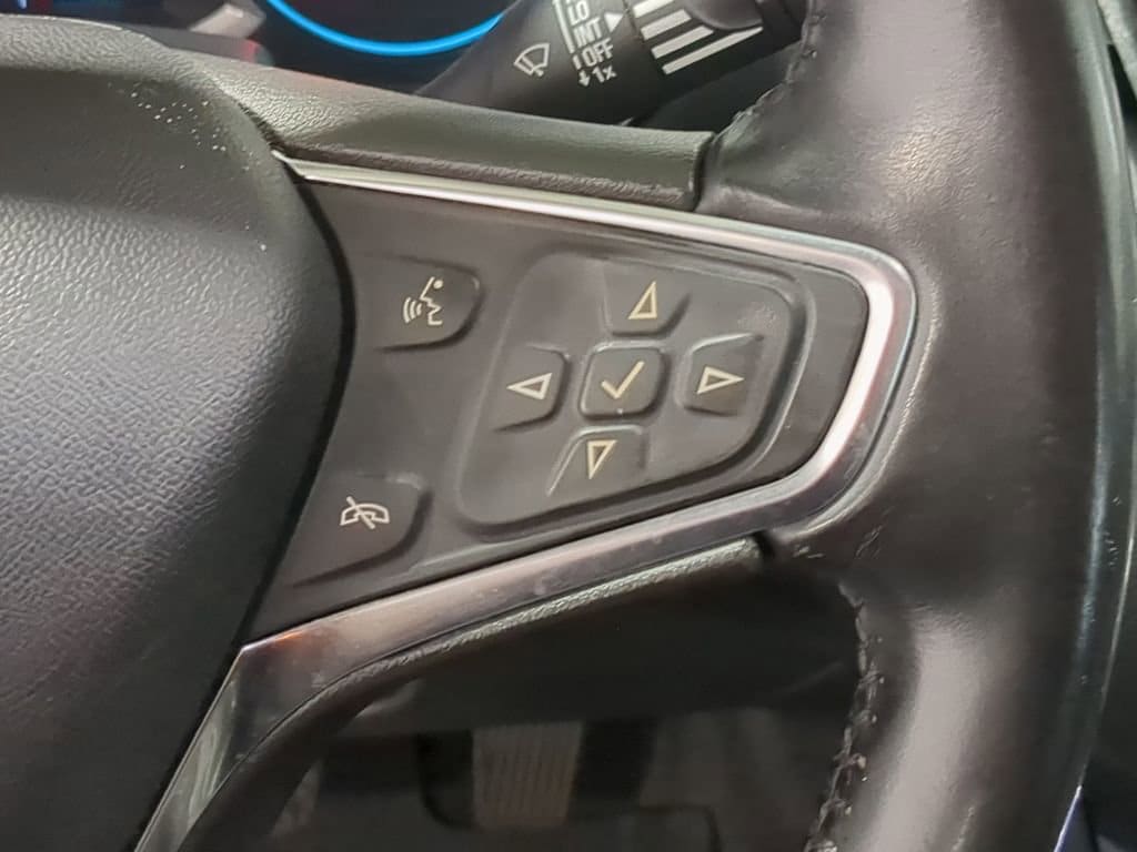 Thumbnail: 2018 Chevrolet Malibu - 30