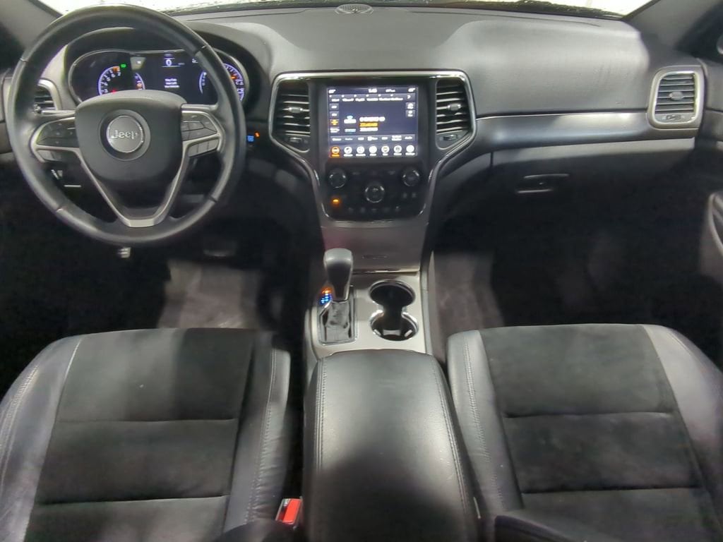 Thumbnail: 2018 Jeep Grand Cherokee - 18