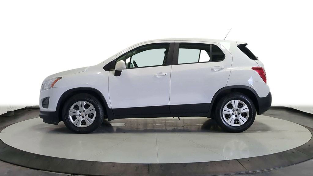 Thumbnail: 2016 Chevrolet Trax - 6