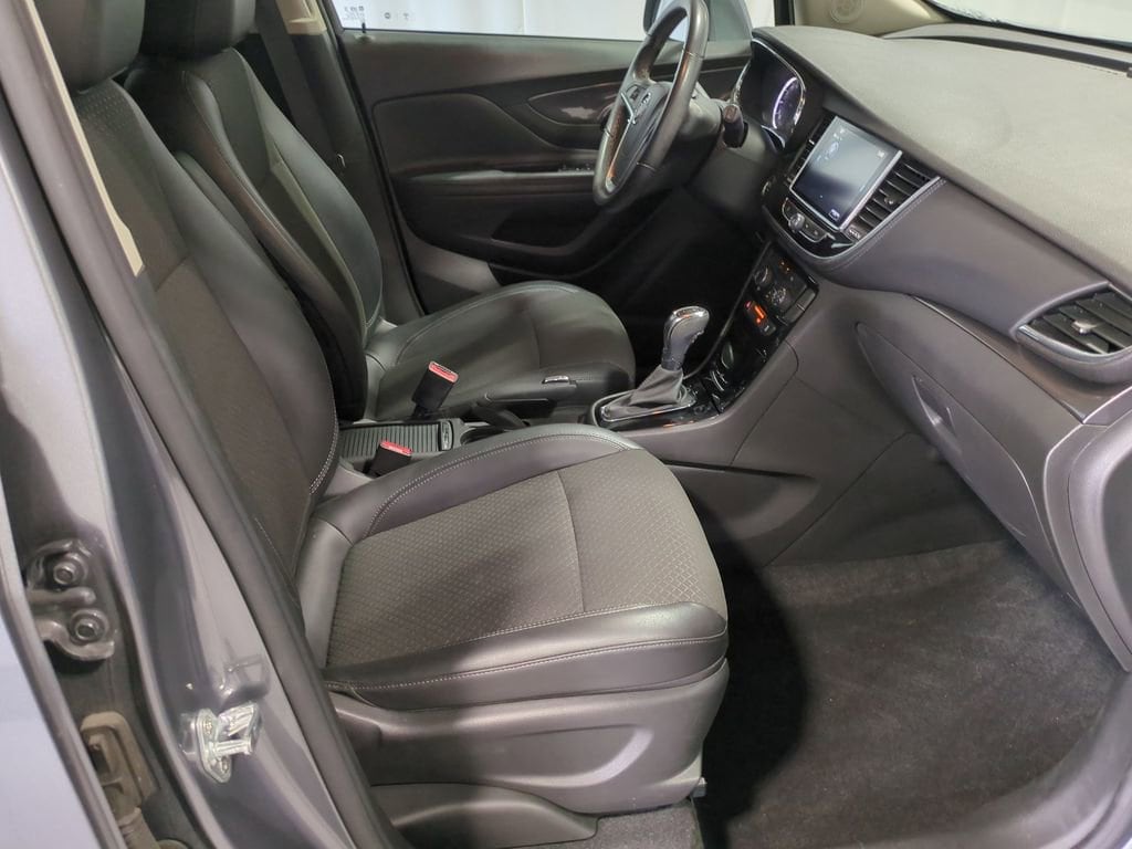 Thumbnail: 2020 Buick Encore - 23