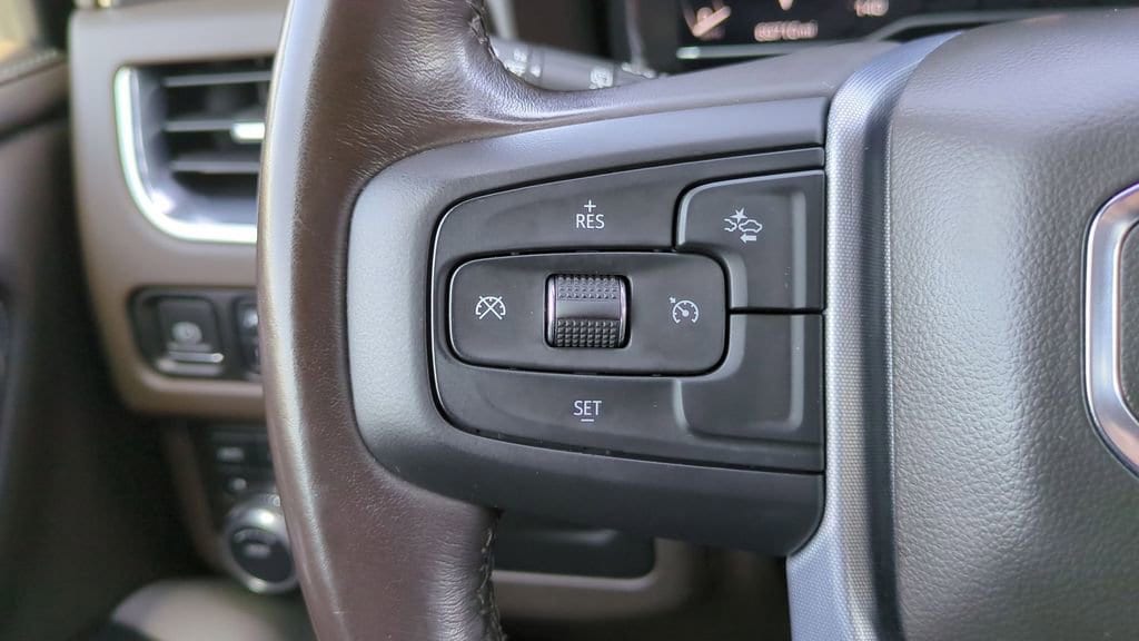 Thumbnail: 2022 GMC Yukon - 28