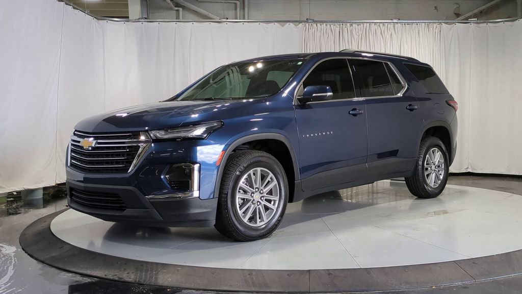 Thumbnail: 2022 Chevrolet Traverse - 5