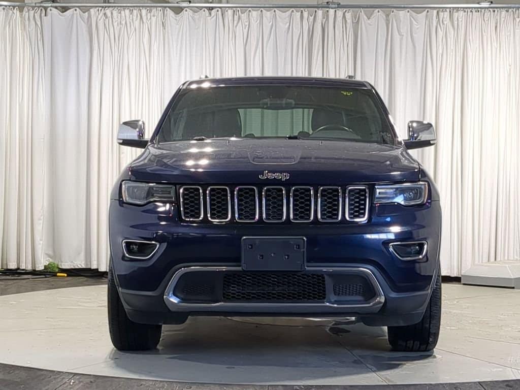 Thumbnail: 2018 Jeep Grand Cherokee - 17