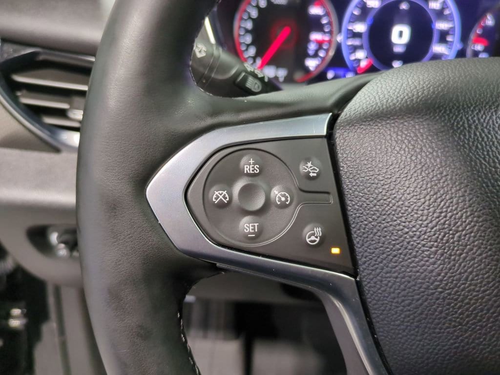 Thumbnail: 2023 Chevrolet Traverse - 24