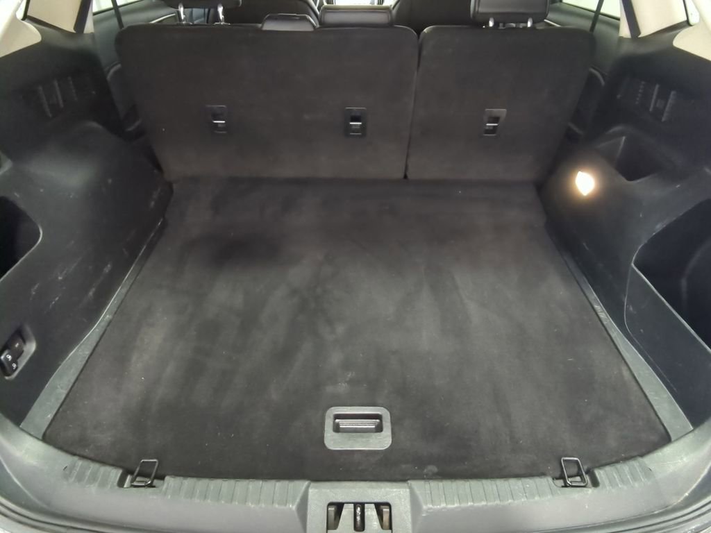 Thumbnail: 2020 Ford Edge - 45