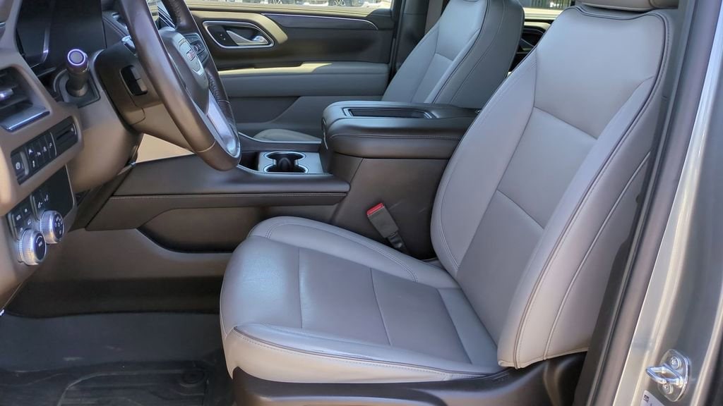 Thumbnail: 2022 GMC Yukon - 17