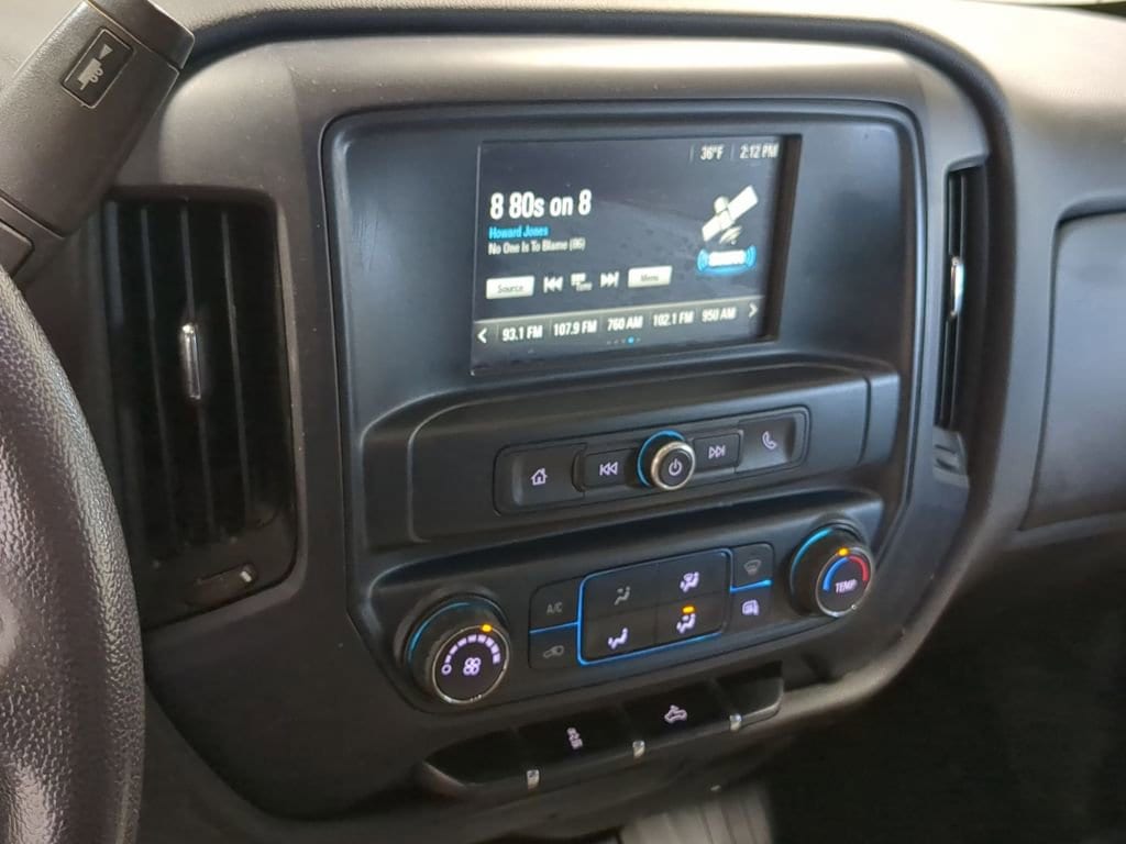 Thumbnail: 2018 Chevrolet Silverado 1500 - 28