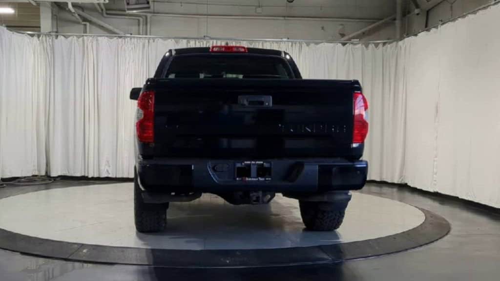 Thumbnail: 2020 Toyota Tundra - 8