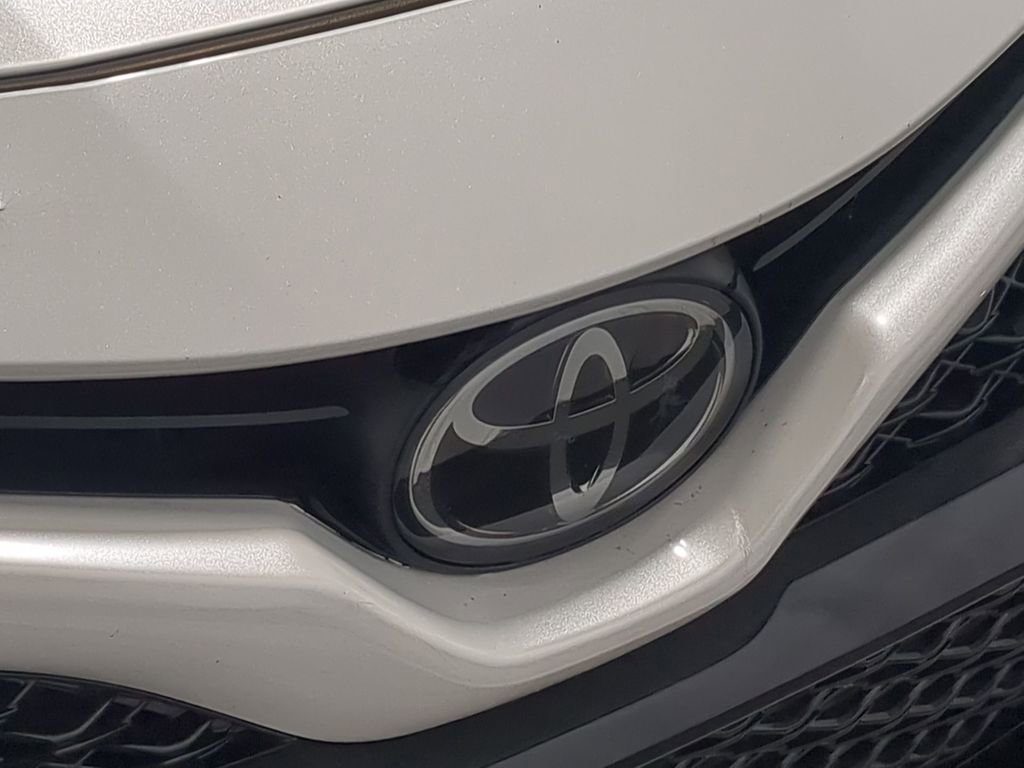 Thumbnail: 2023 Toyota Camry - 15