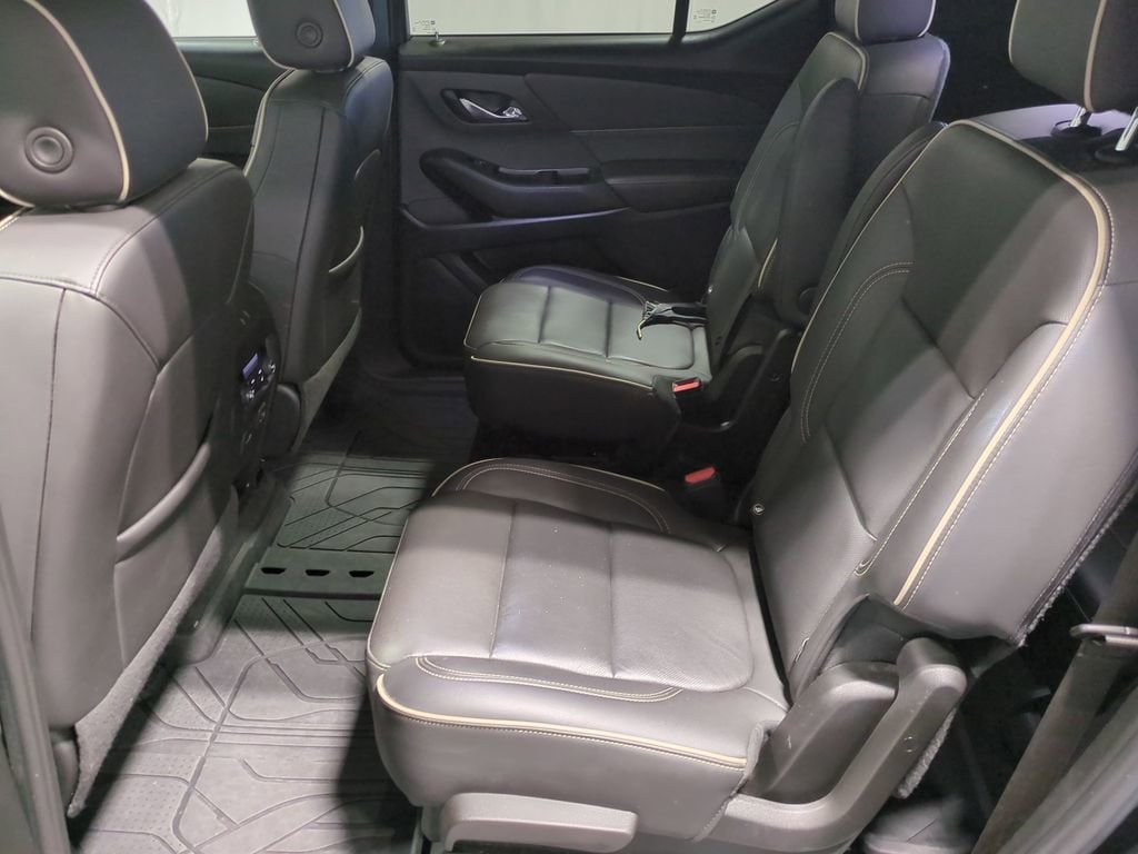 Thumbnail: 2023 Chevrolet Traverse - 20