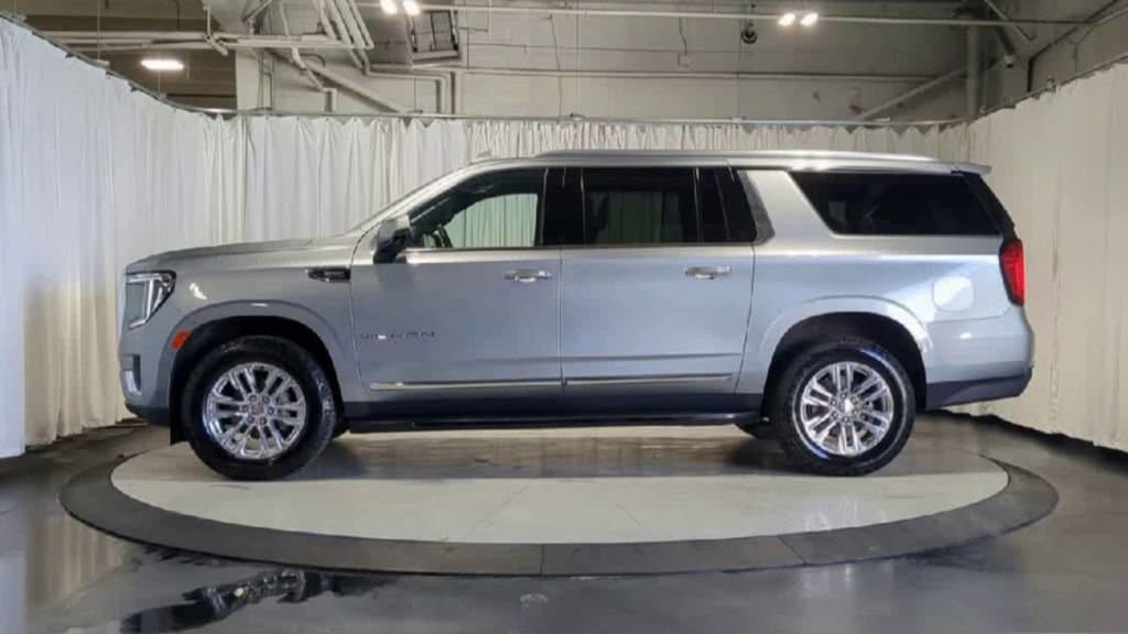 Thumbnail: 2023 GMC Yukon XL - 5