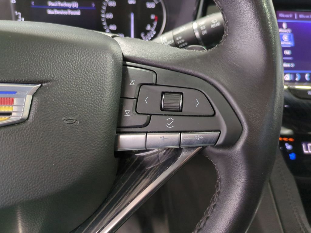 Thumbnail: 2023 Cadillac XT6 - 31