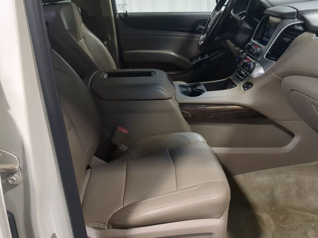 Thumbnail: 2015 GMC Yukon - 27