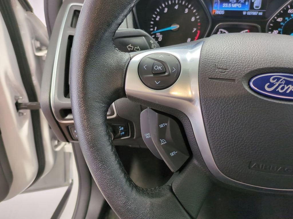 2014 Ford Focus Titanium 22