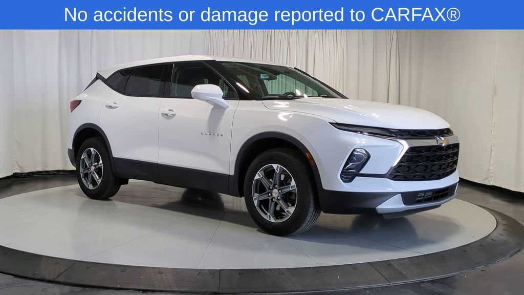 Thumbnail: 2024 Chevrolet Blazer - 2