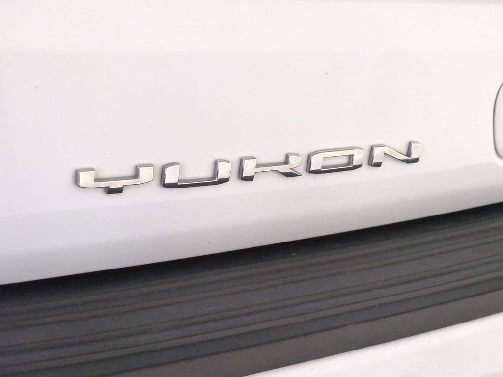 Thumbnail: 2023 GMC Yukon XL - 16